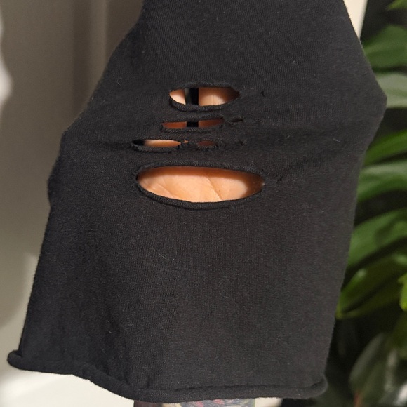 Free Soul Black Crop Top - Picture 4 of 4